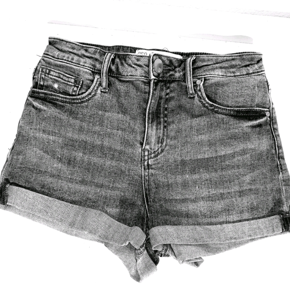 RSQ Mid Rise Gray Denim Shorts